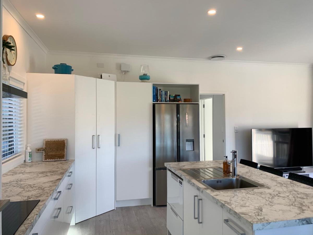 Coromandel Town Harbourside Cottage Luxury Accommodation Exteriér fotografie