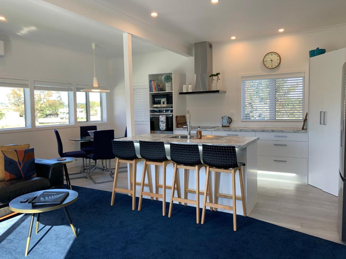 Coromandel Town Harbourside Cottage Luxury Accommodation Exteriér fotografie
